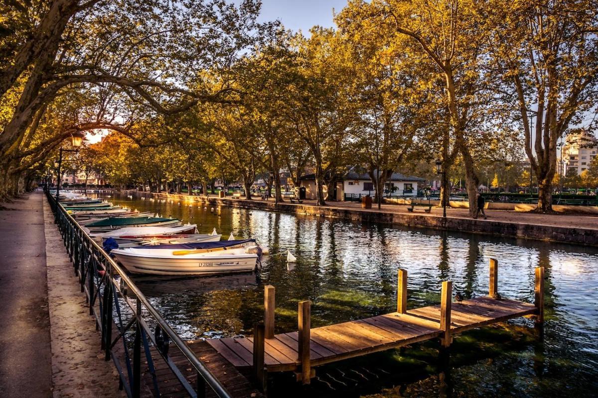 Golden Beach Parking Proche Du Lac Άννεσι Εξωτερικό φωτογραφία